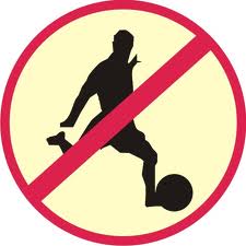 Proibido jogar bola na garagem